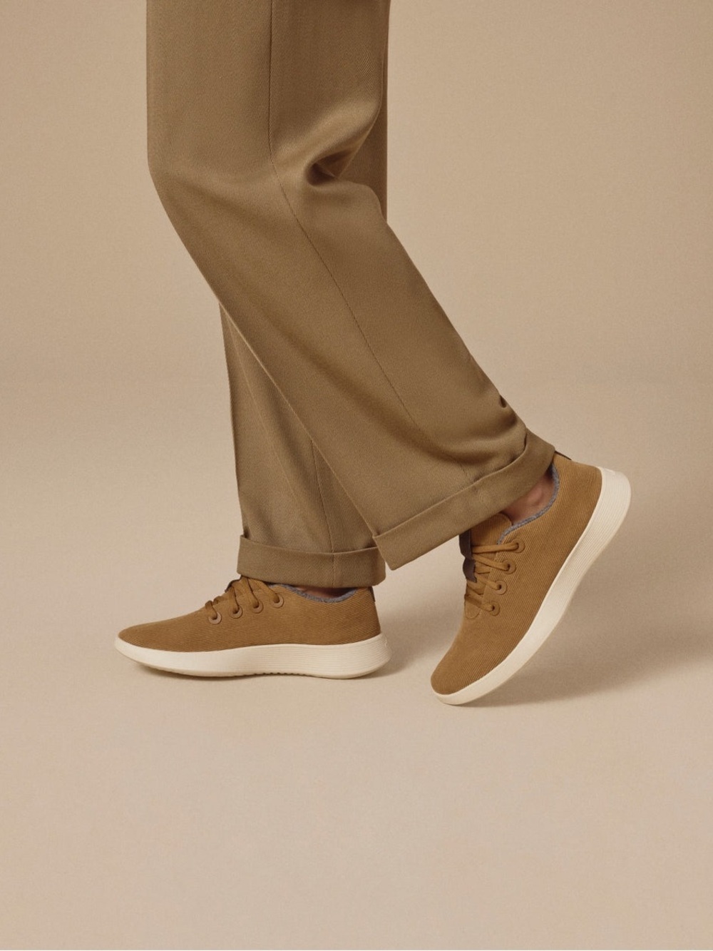 Allbirds Runner NZ Corduroy Women’s Size 9 Dark Tan (Stony Cream Sole)